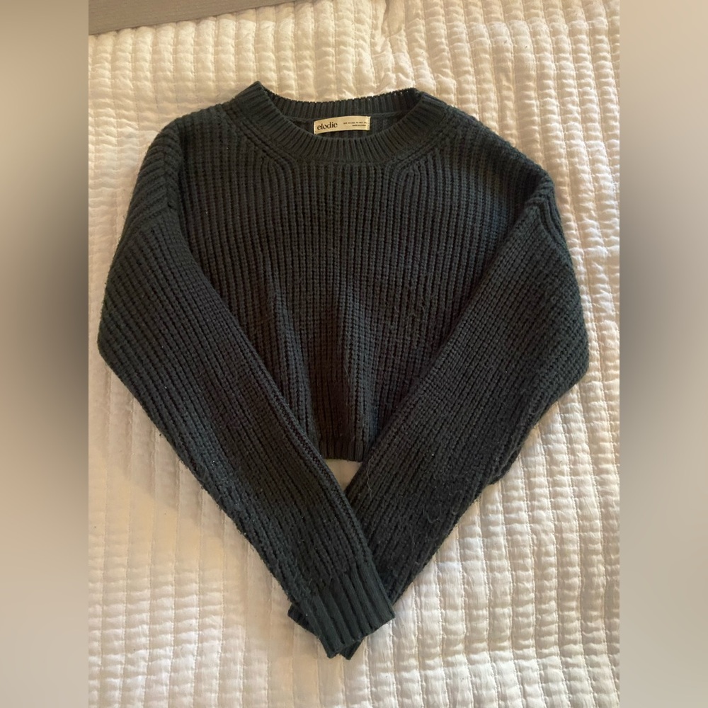 Cable & Gauge Dark Knit Pullover